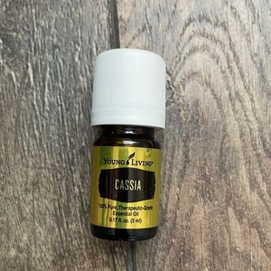 Cassia Essential Oil